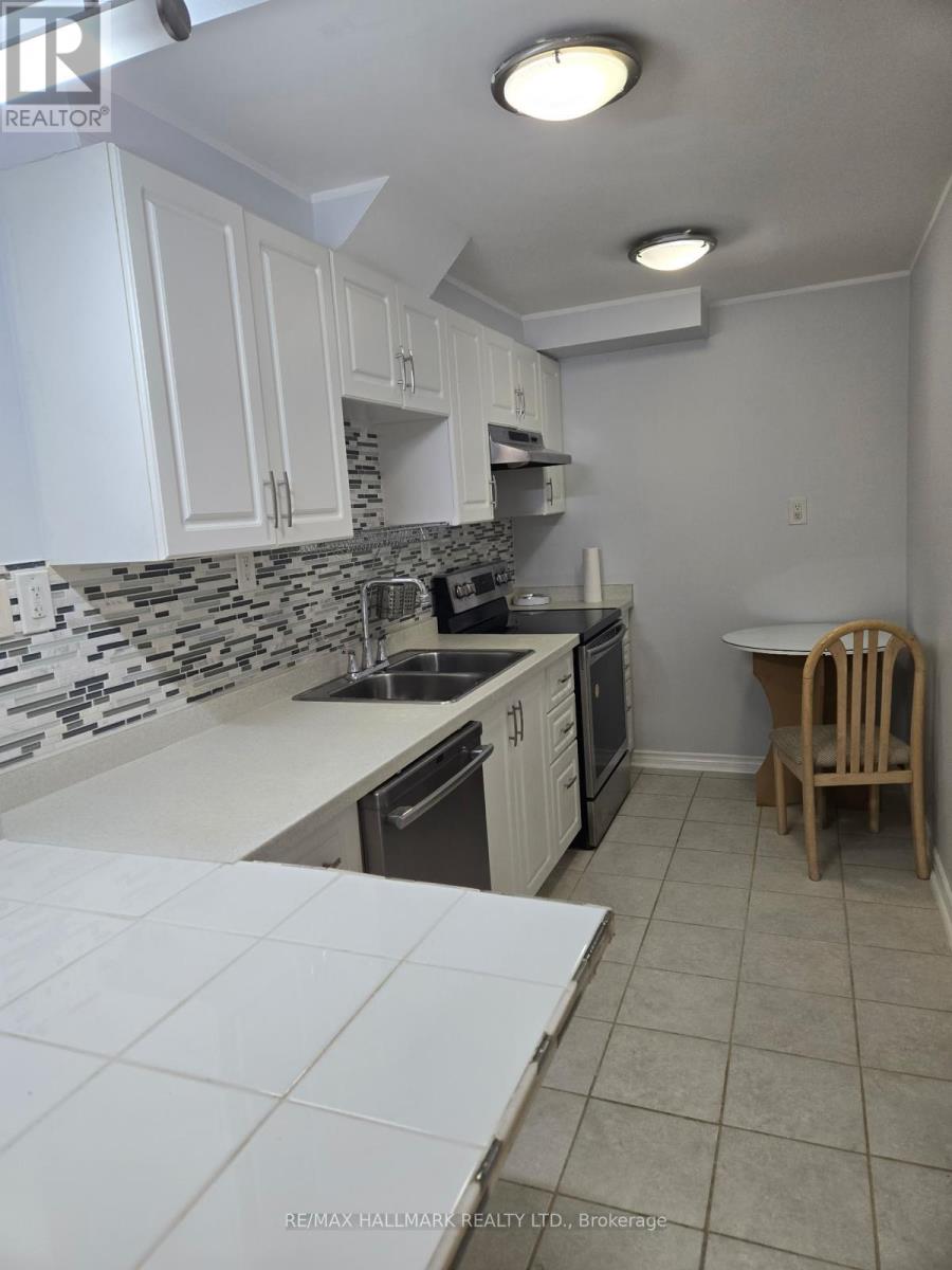 2 Lady Loretta Lane, Vaughan, Ontario  L6A 4G3 - Photo 8 - N12776168