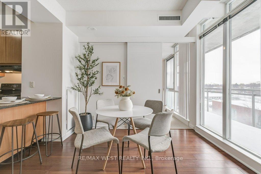 501 - 30 Canterbury Place, Toronto, Ontario  M2N 0B9 - Photo 13 - C12775948