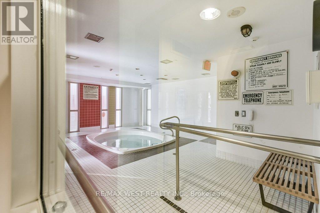 501 - 30 Canterbury Place, Toronto, Ontario  M2N 0B9 - Photo 37 - C12775948