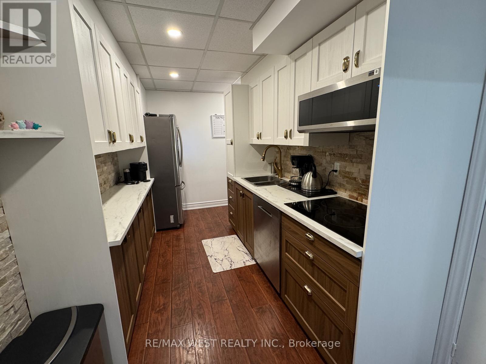 43 Clover Avenue, Barrie, Ontario  L4N 5E2 - Photo 16 - S12776048