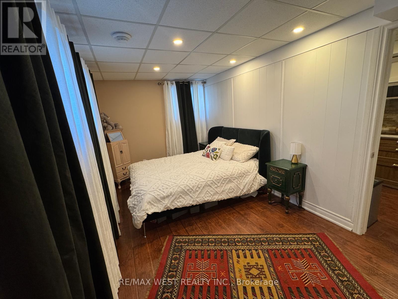 43 Clover Avenue, Barrie, Ontario  L4N 5E2 - Photo 19 - S12776048