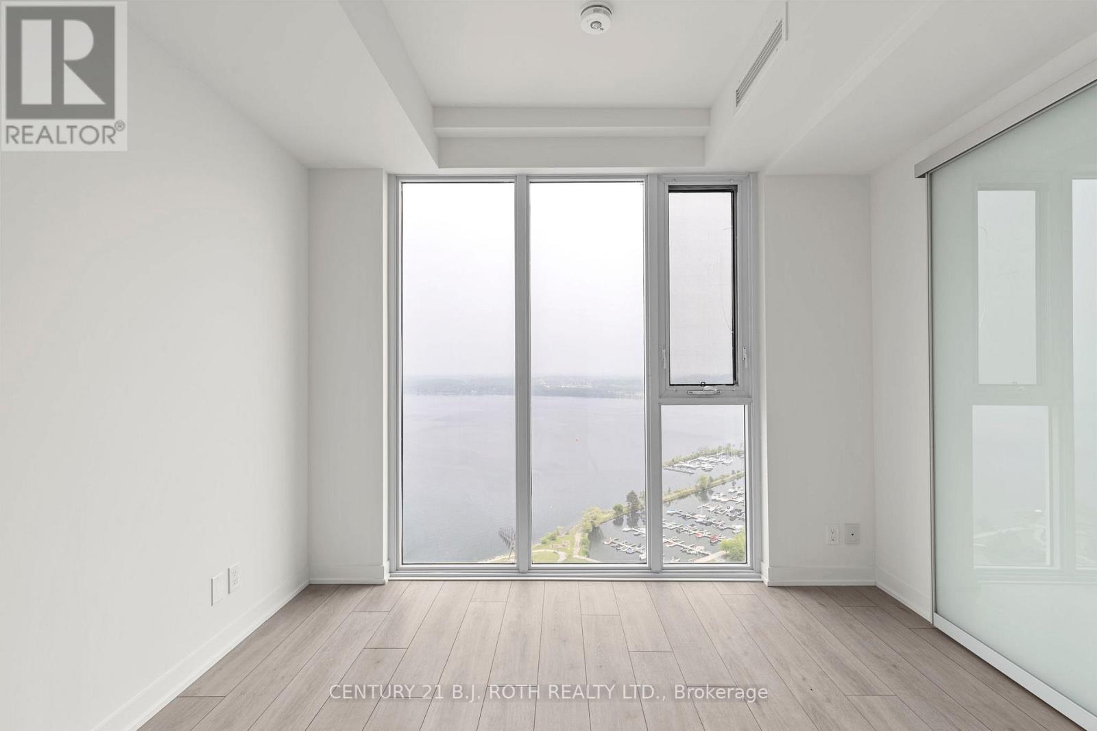 2908 - 39 Mary Street, Barrie, Ontario  L4N 1S9 - Photo 15 - S12776058