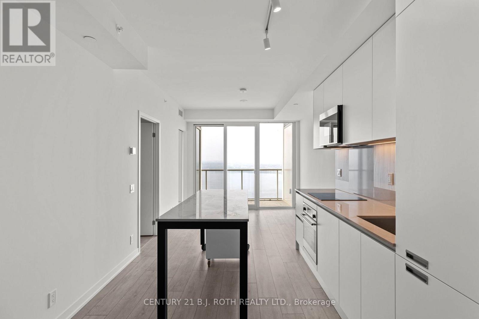 2908 - 39 Mary Street, Barrie, Ontario  L4N 1S9 - Photo 4 - S12776058