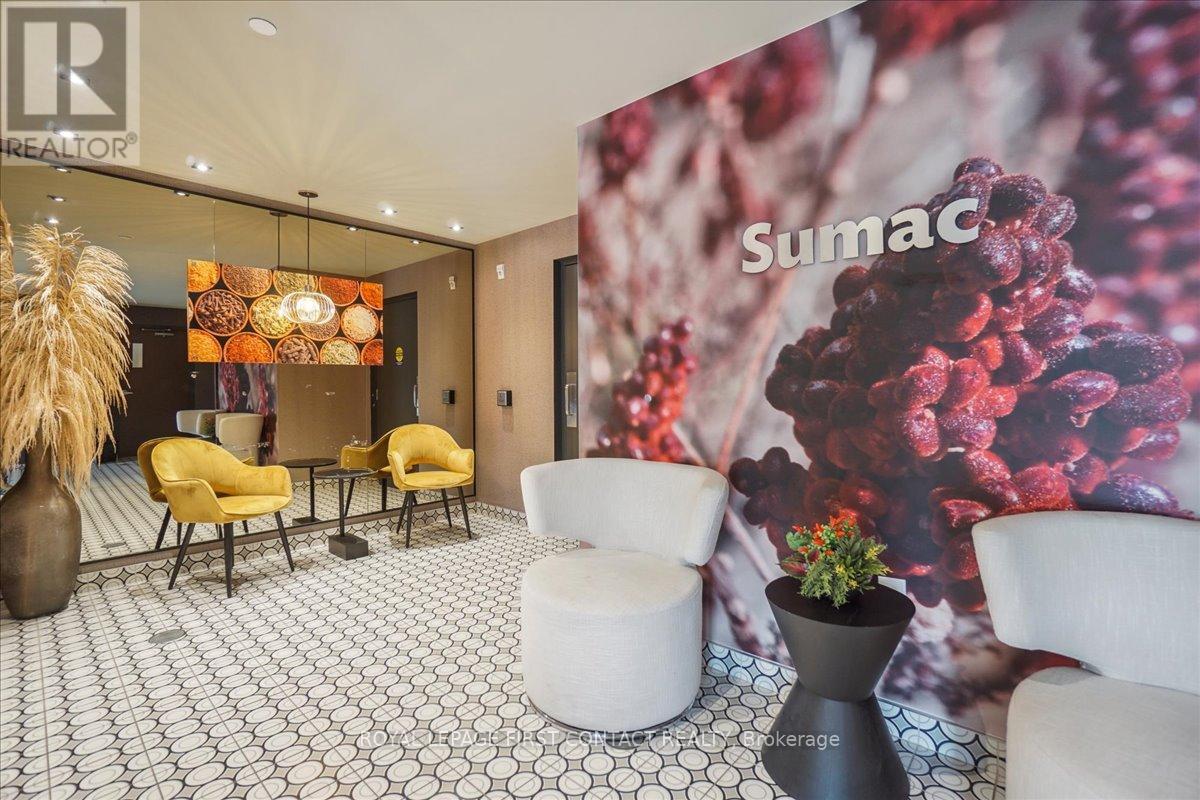 213 - 4 Spice Way, Barrie, Ontario  L9J 0M2 - Photo 4 - S12776220