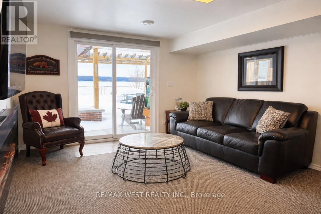 2231 North Orr Lake Road, Springwater, Ontario  L0L 1P0 - Photo 36 - S12776044