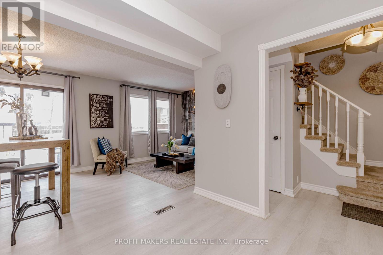 35 Letty Avenue, Brampton, Ontario  L6Y 4T3 - Photo 9 - W12726854