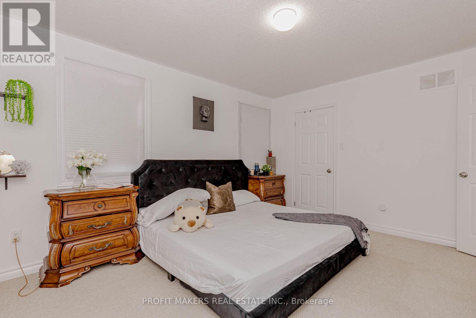 68 Cutters Crescent, Brampton, Ontario  L6Y 4J9 - Photo 17 - W12738284