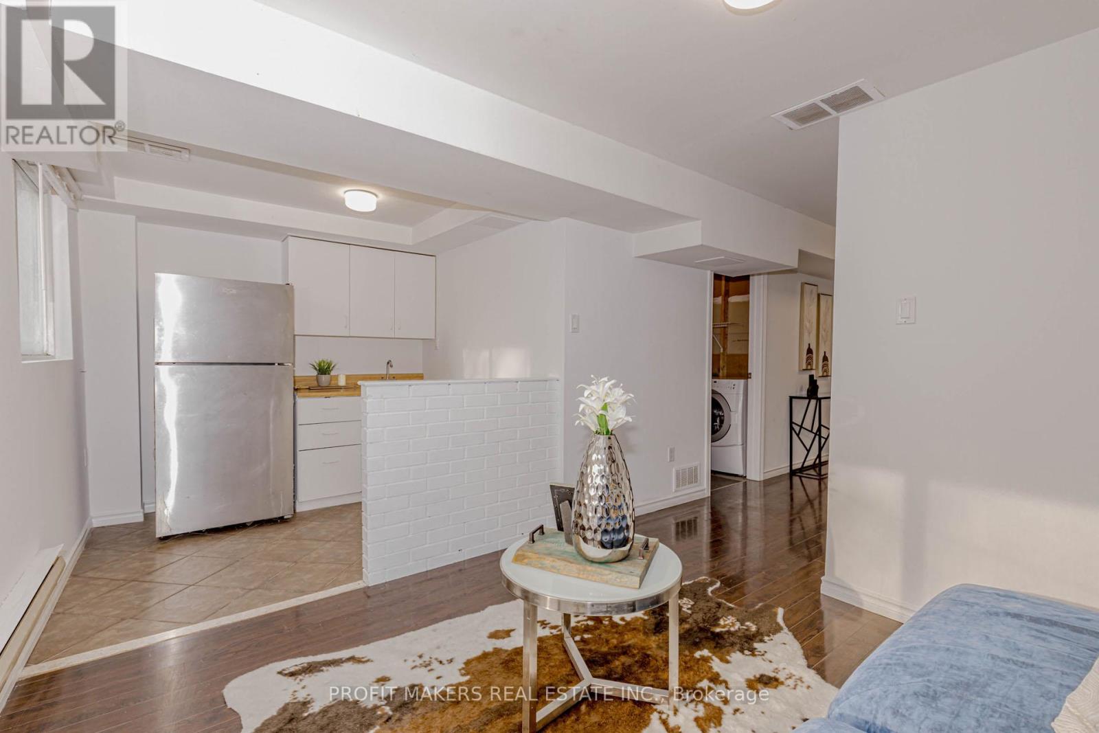 68 Cutters Crescent, Brampton, Ontario  L6Y 4J9 - Photo 25 - W12738284