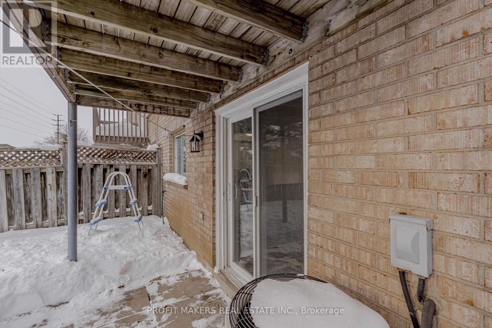 68 Cutters Crescent, Brampton, Ontario  L6Y 4J9 - Photo 29 - W12738284