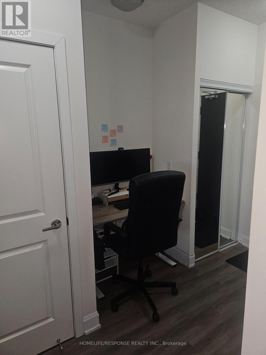 901 - 33 Shore Breeze Drive, Toronto, Ontario  M8V 0G1 - Photo 4 - W12776068