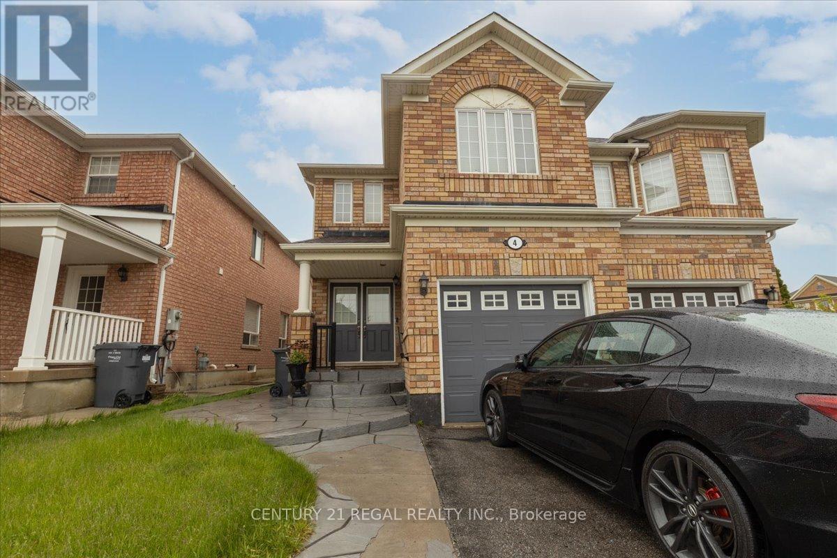 4 PARISIAN ROAD, Brampton, Ontario