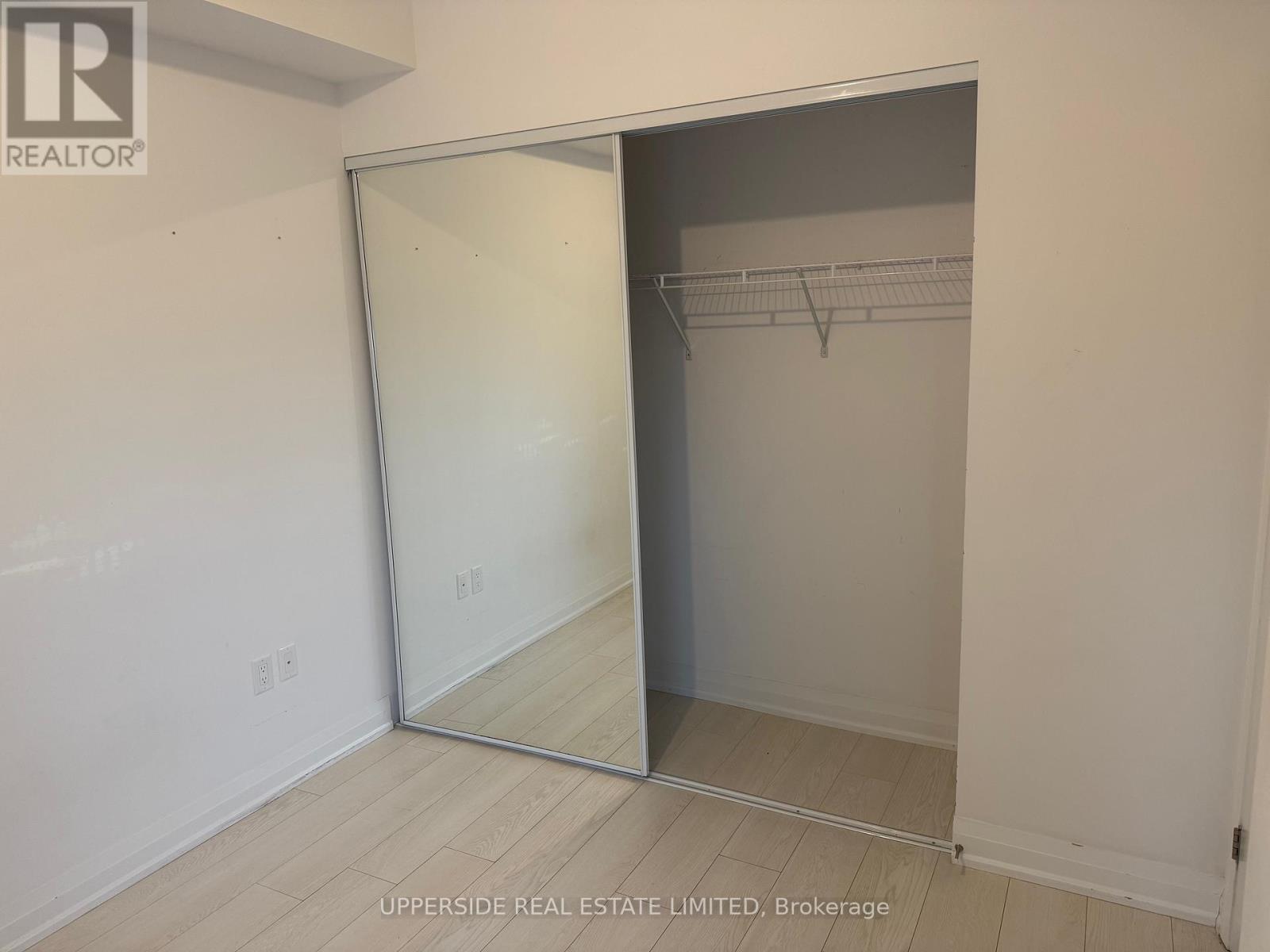 731 - 26 Gibbs Road, Toronto, Ontario  M9B 0E3 - Photo 6 - W12776100