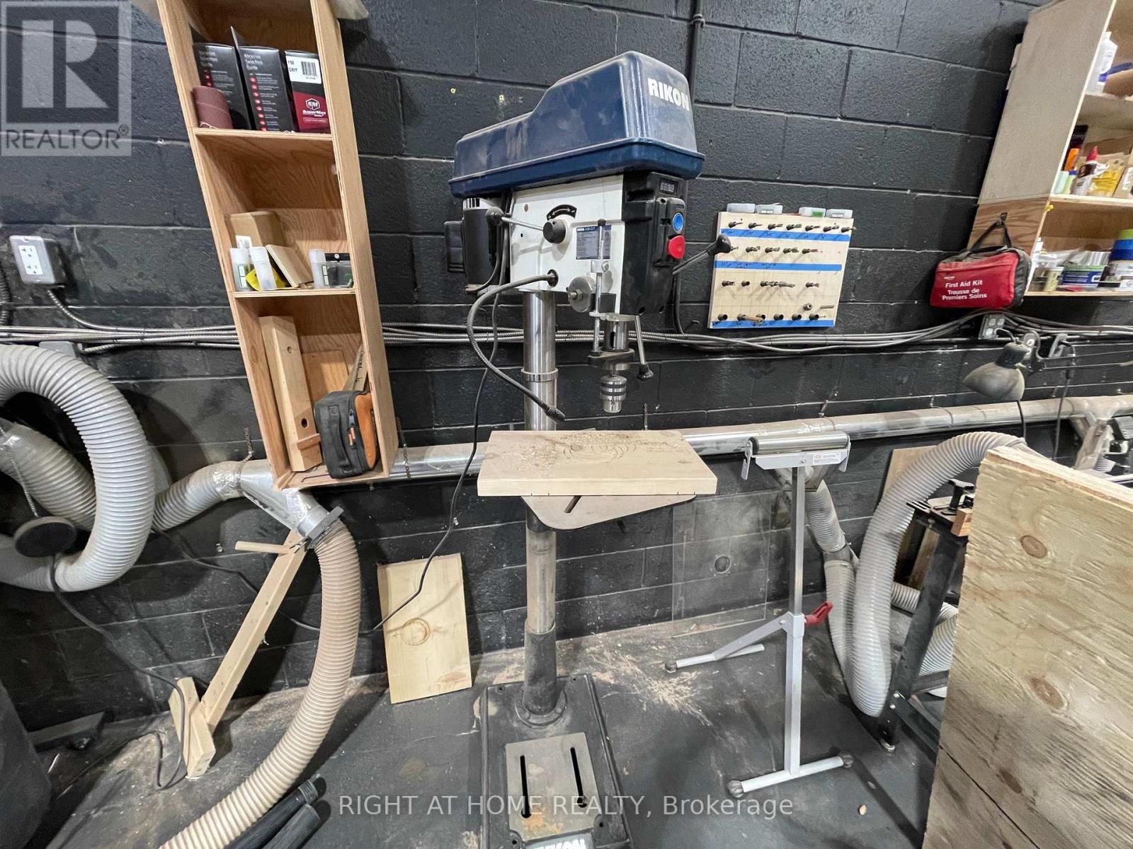 4a - 345 Wyecroft Road, Oakville, Ontario  L6K 2H2 - Photo 12 - W12776112