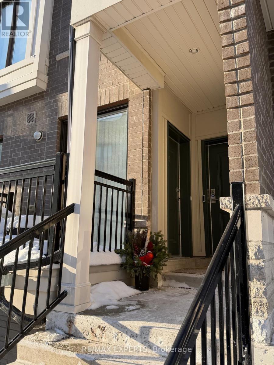 23 - 130 Long Branch Avenue, Toronto, Ontario  M8W 1N6 - Photo 3 - W12776126