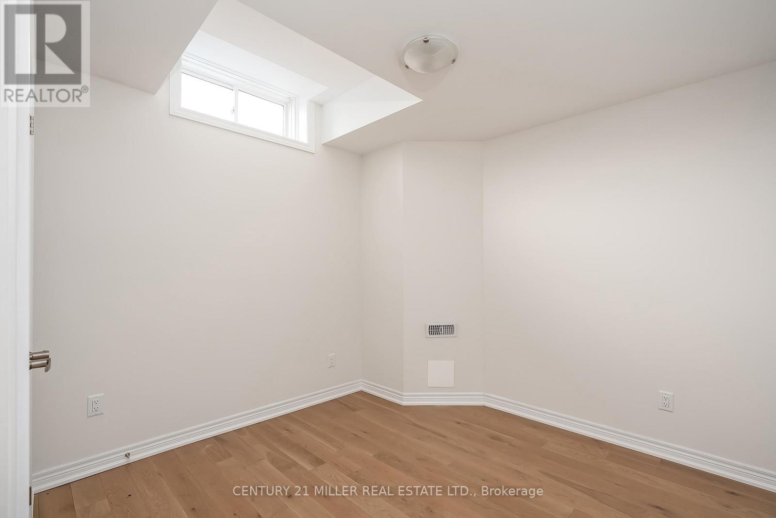 Unit 2 - 3193 Sixth Line, Oakville, Ontario  L6H 0V8 - Photo 14 - W12776174