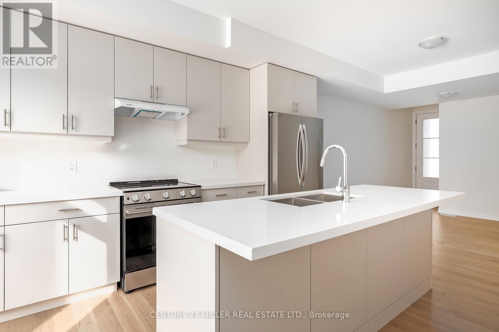 Unit 2 - 3193 Sixth Line, Oakville, Ontario  L6H 0V8 - Photo 6 - W12776174