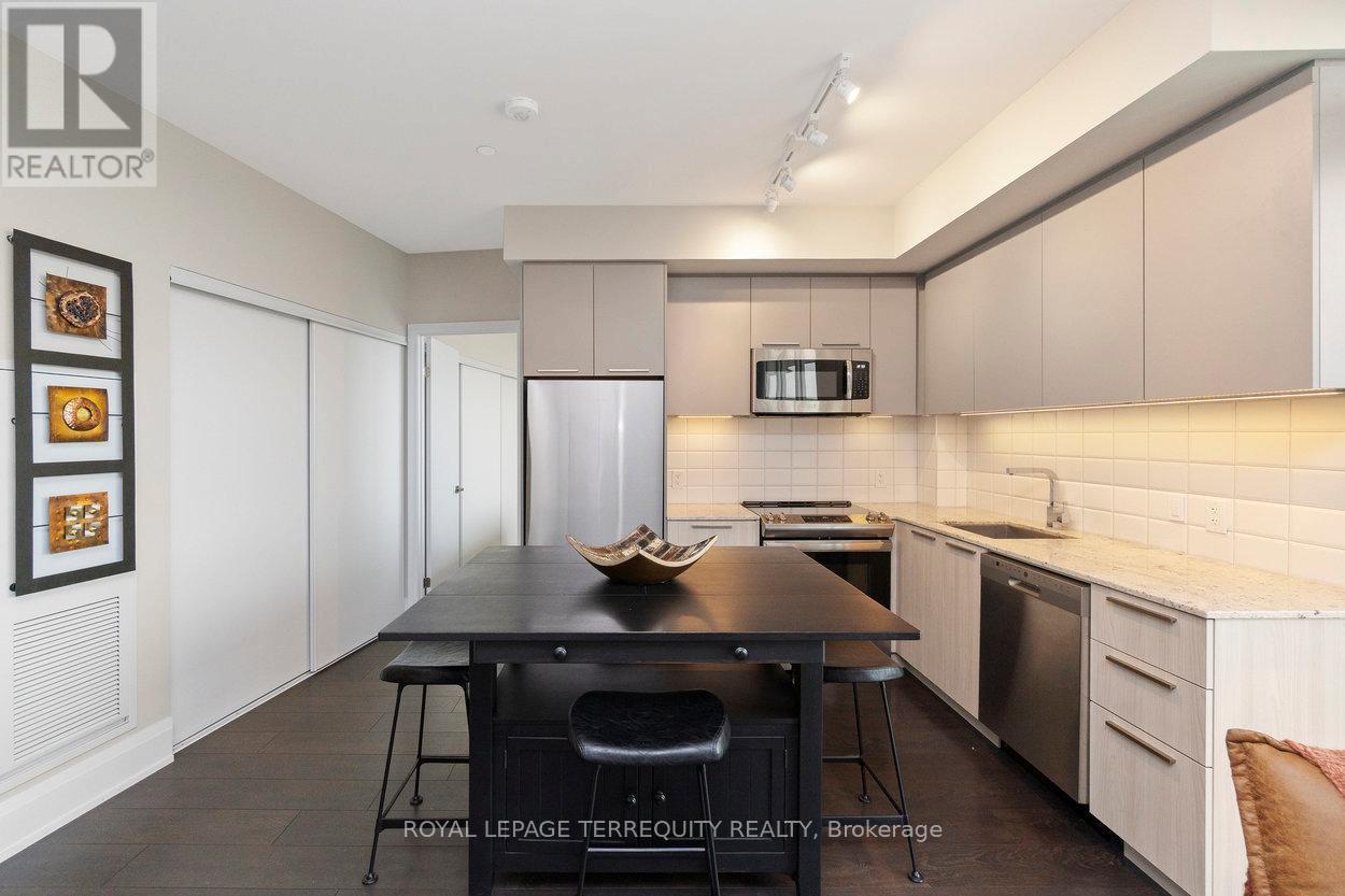 1901 - 20 Brin Drive, Toronto, Ontario  M8X 0B2 - Photo 8 - W12776208