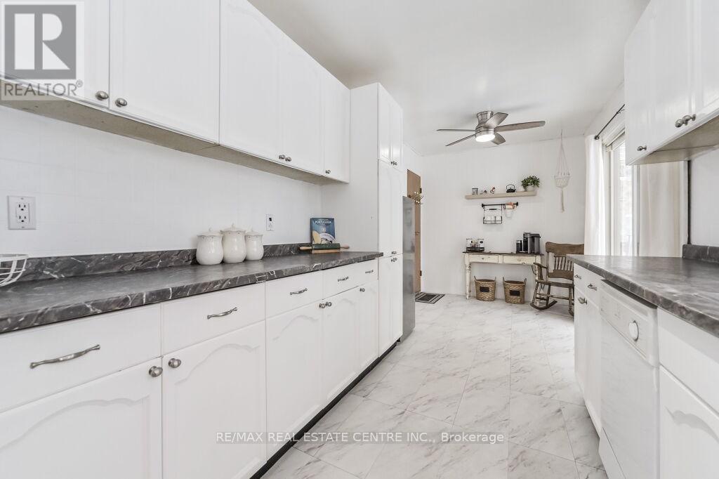 18 Townline, Orangeville, Ontario  L9W 3H3 - Photo 11 - W12776260