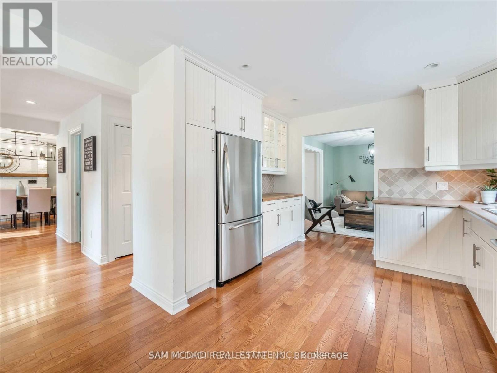 2212 Florian (Upper) Road, Mississauga, Ontario  L5A 2M4 - Photo 14 - W12776272