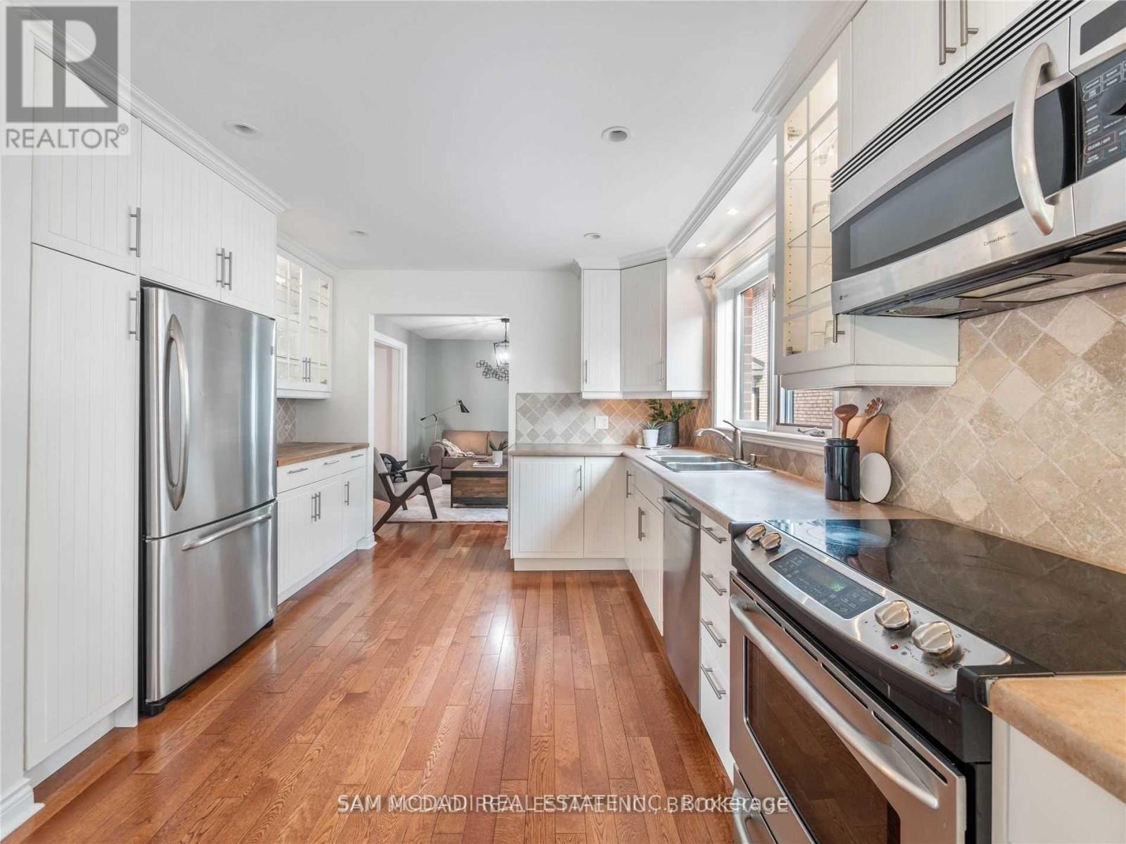 2212 Florian (Upper) Road, Mississauga, Ontario  L5A 2M4 - Photo 16 - W12776272