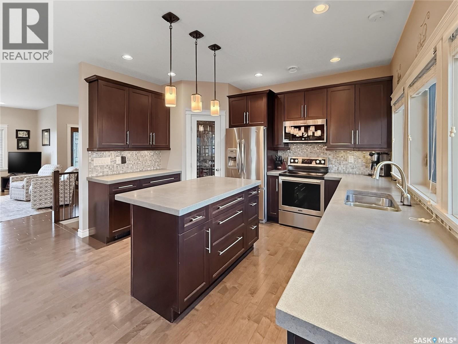 860 Colonel Otter Drive, Swift Current, Saskatchewan  S9H 4W9 - Photo 12 - SK028168