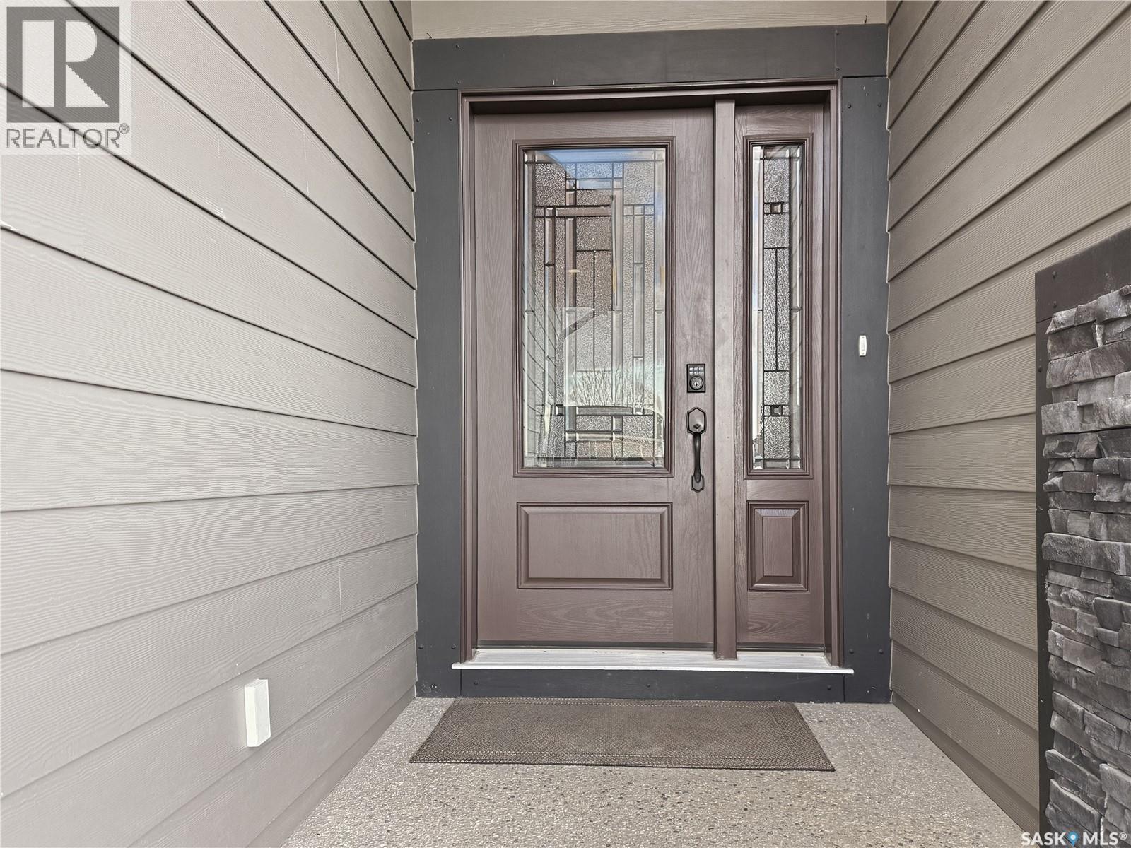 860 Colonel Otter Drive, Swift Current, Saskatchewan  S9H 4W9 - Photo 3 - SK028168