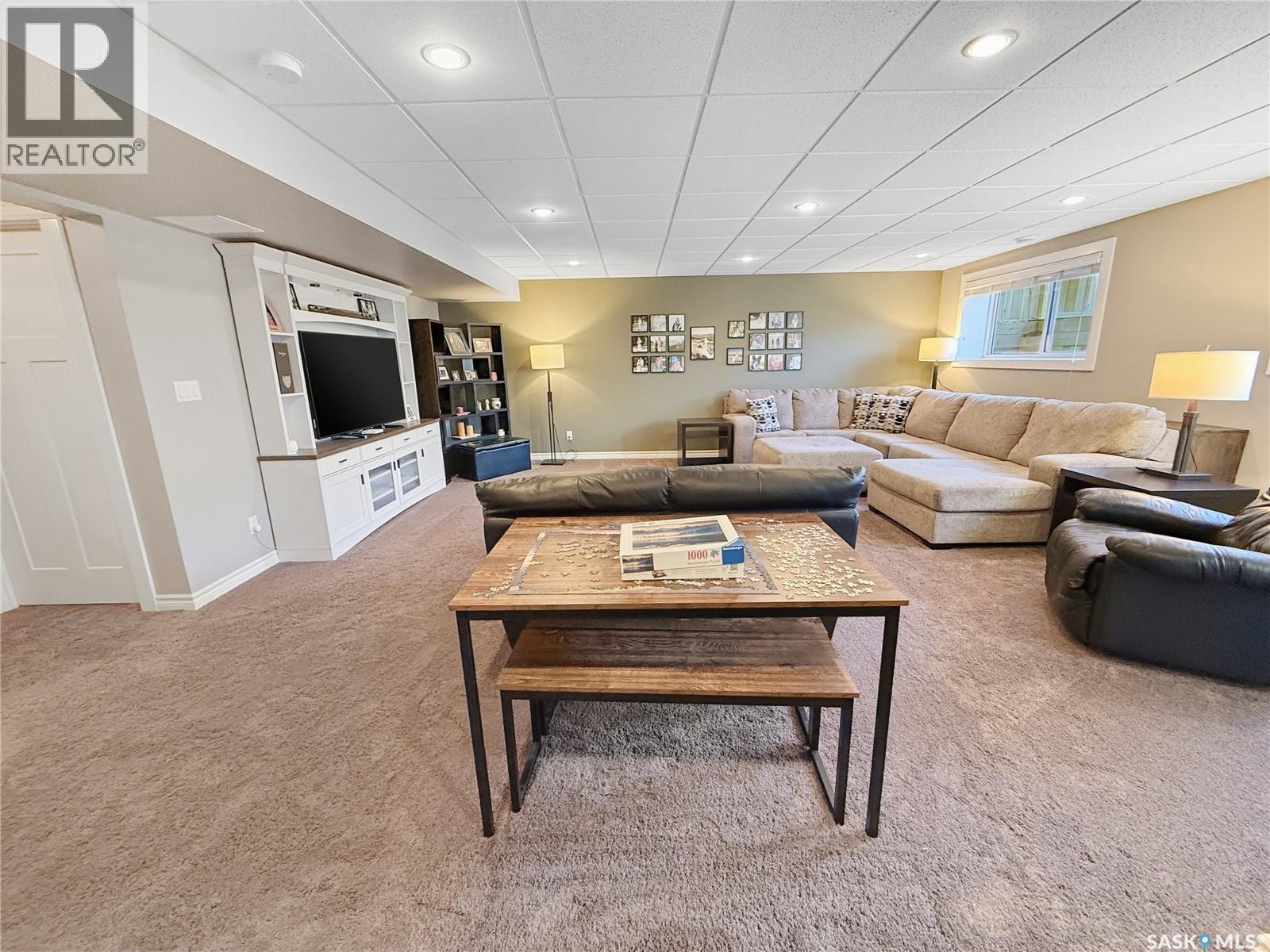 860 Colonel Otter Drive, Swift Current, Saskatchewan  S9H 4W9 - Photo 33 - SK028168