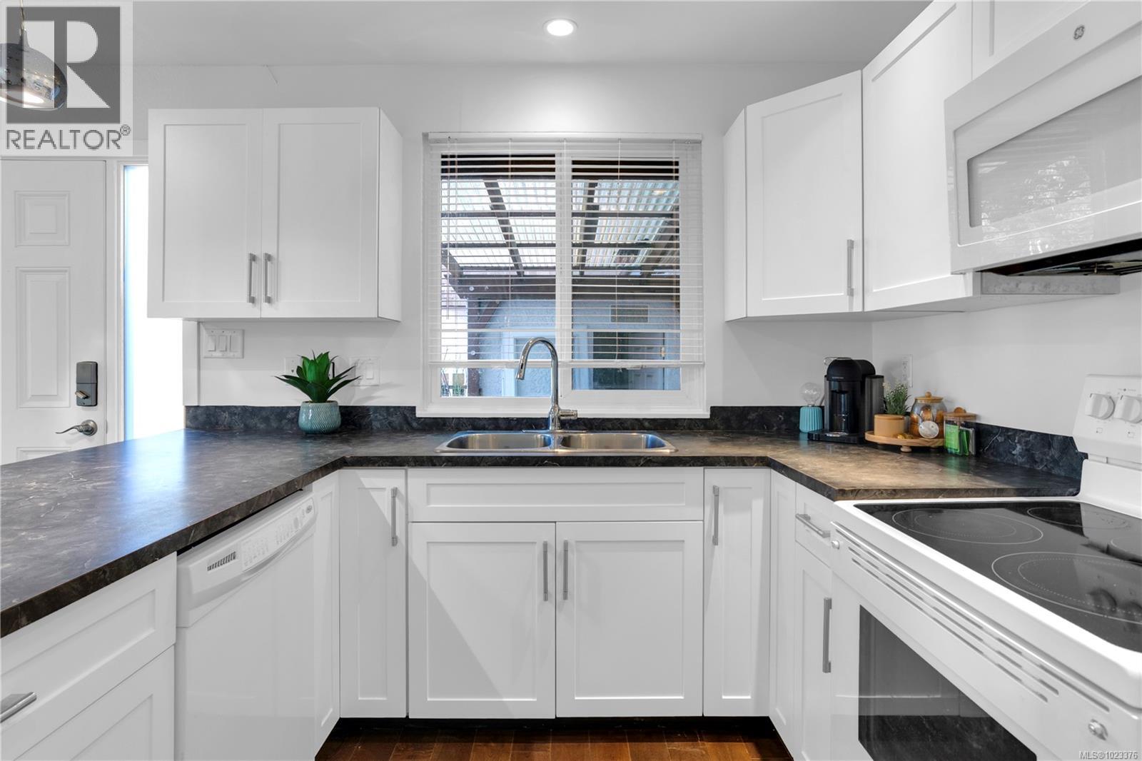 11 9 Buttertubs Dr, Nanaimo, British Columbia  V9R 3X8 - Photo 2 - 1023376