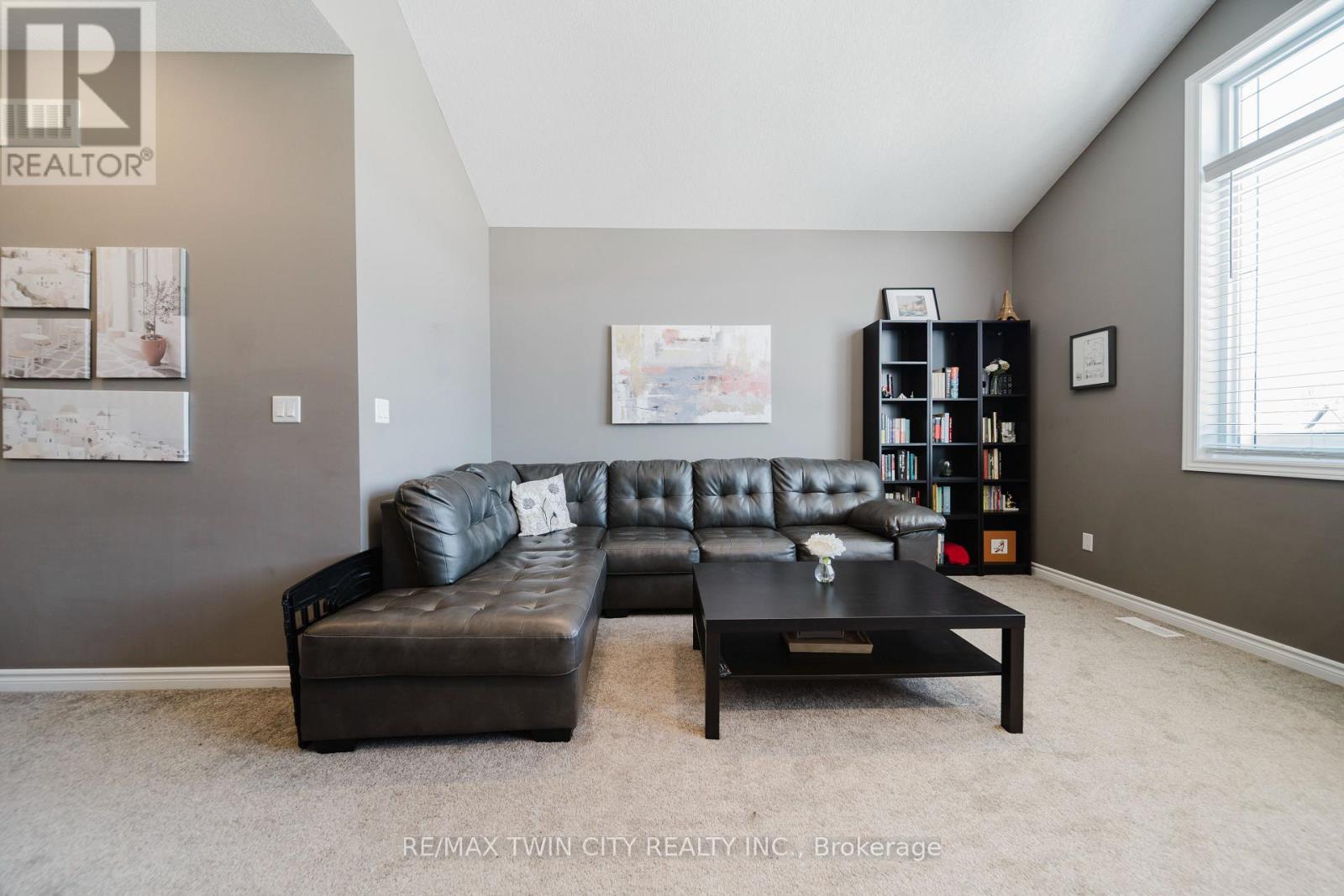 209 Ladyslipper Drive, Waterloo, Ontario  N2V 0C3 - Photo 27 - X12776028