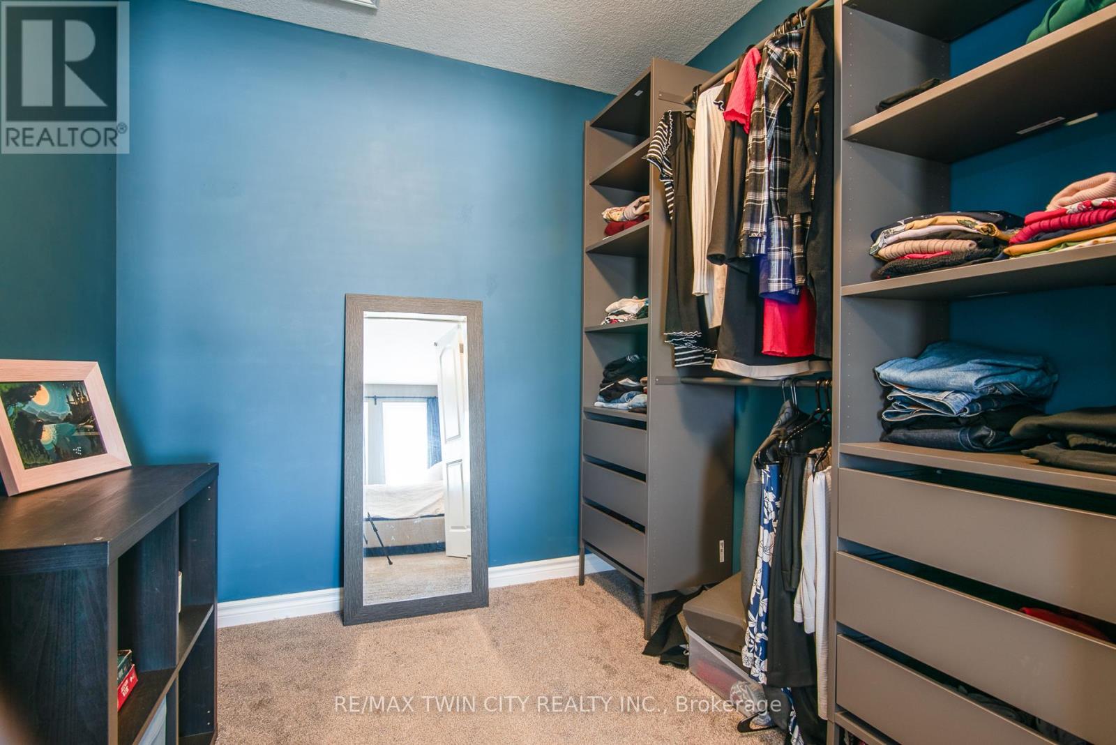 209 Ladyslipper Drive, Waterloo, Ontario  N2V 0C3 - Photo 36 - X12776028