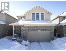 209 LADYSLIPPER DRIVE, Waterloo, Ontario