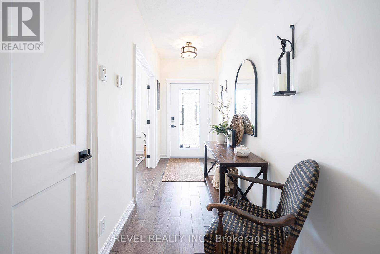 8 - 24 Craddock Boulevard, Haldimand, Ontario  N0A 1J0 - Photo 4 - X12776040