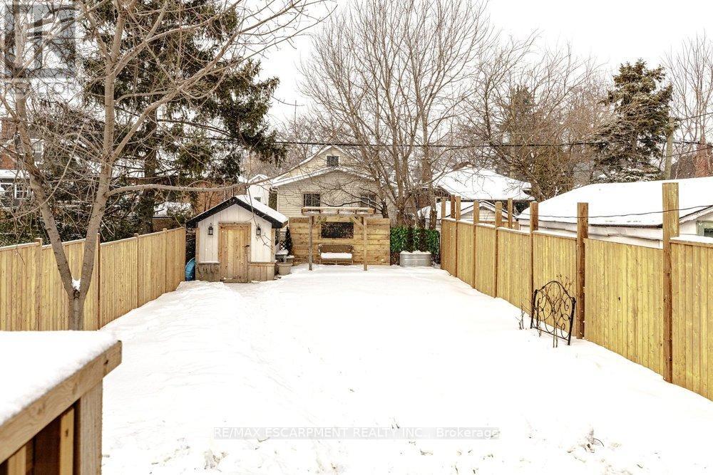 19 Huxley Avenue N, Hamilton, Ontario  L8H 4P1 - Photo 31 - X12776096