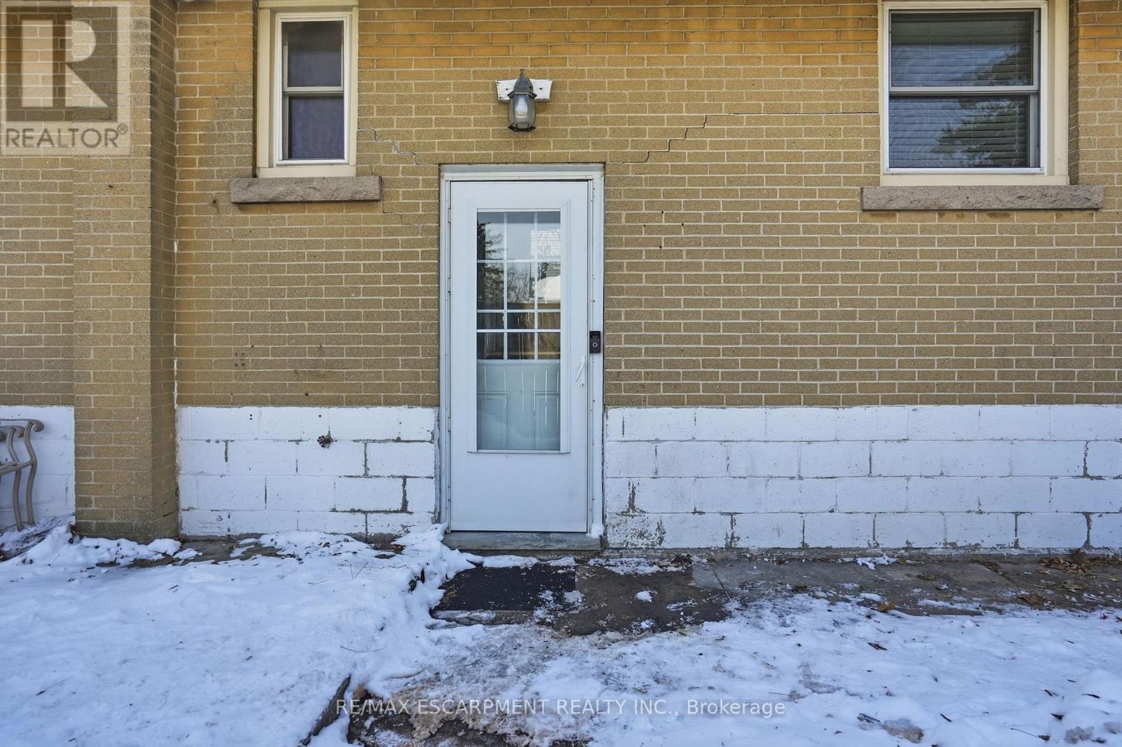 363 East 14th Street, Hamilton, Ontario  L9A 4C3 - Photo 26 - X12776098