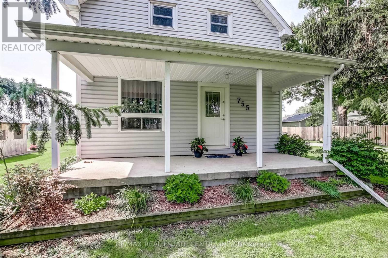 755 Chippawa Road, Port Colborne, Ontario  L3K 5V5 - Photo 3 - X12776144