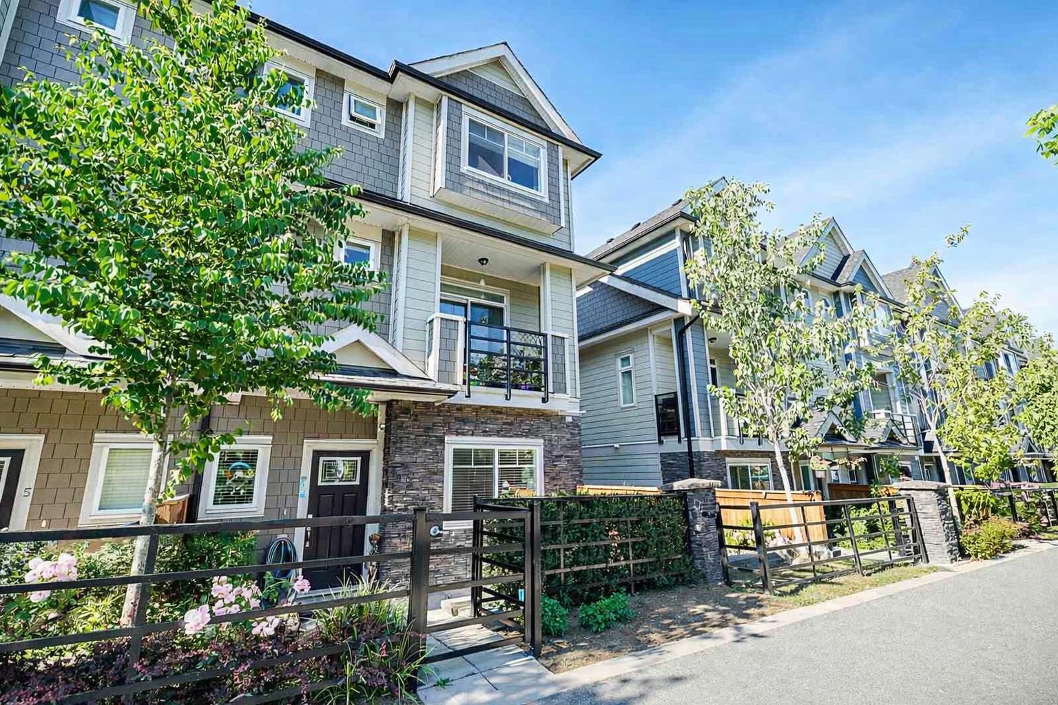 6 14285 64 AVENUE, Surrey, British Columbia