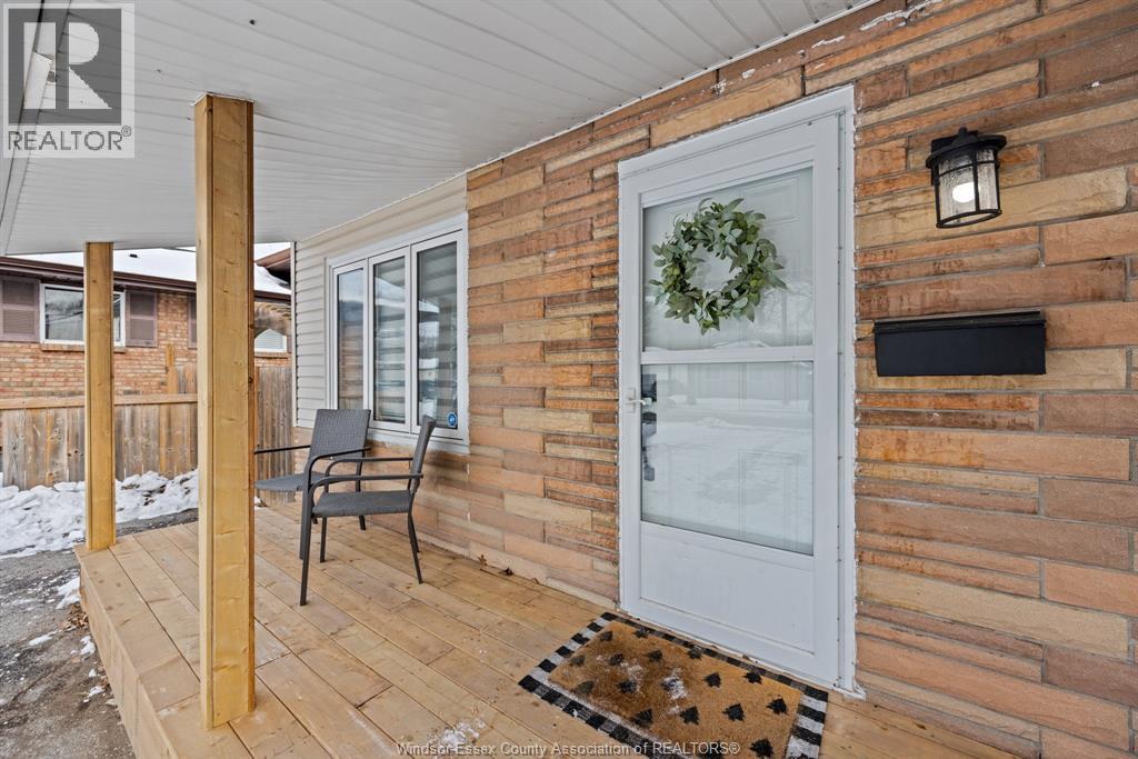 1962 Buckingham, Windsor, Ontario  N8T 2B1 - Photo 23 - 26002974