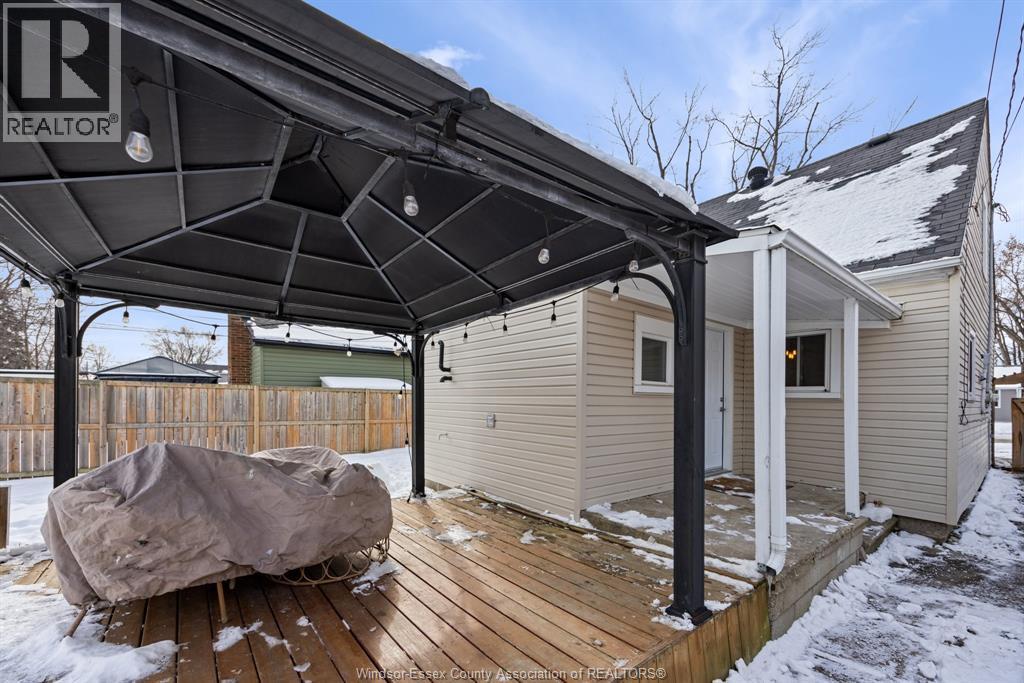 1962 Buckingham, Windsor, Ontario  N8T 2B1 - Photo 28 - 26002974