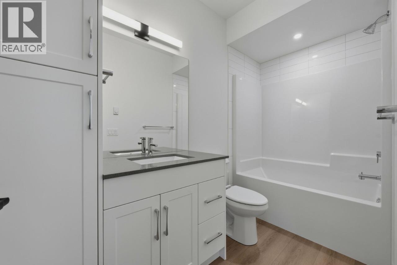 1080 Hewetson Avenue, Kelowna, British Columbia  V1W 5H6 - Photo 30 - 10375530