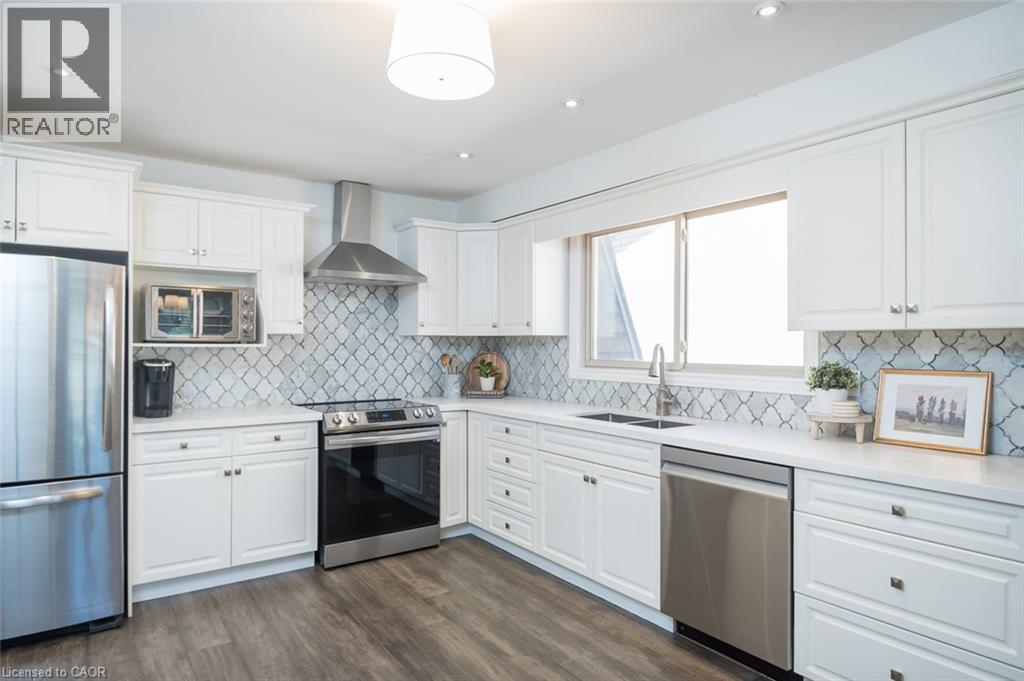 45 Amberwood Street, Stoney Creek, Ontario  L8J 1J1 - Photo 17 - 40804262