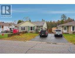 29 Laurier RD, Elliot Lake, Ontario