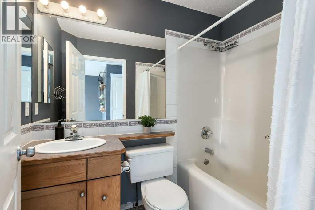 28 Everstone Way Sw, Calgary, Alberta  T2Y 4E4 - Photo 28 - A2284656