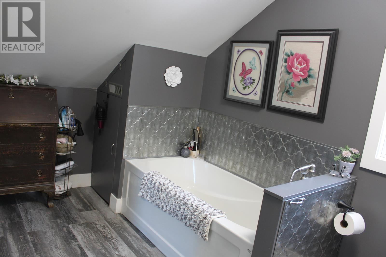 5082 Hwy 11/17, Kakabeka Falls, Ontario  P0T 1W0 - Photo 23 - TB2600203