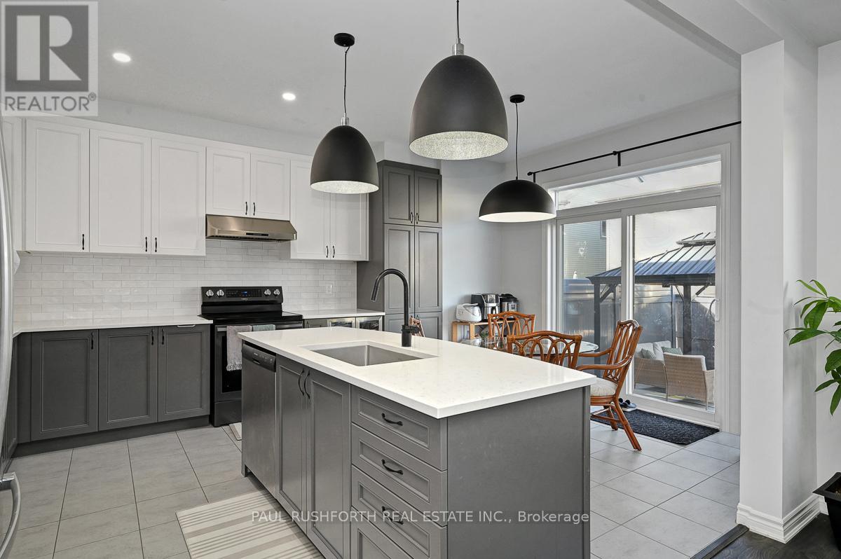 45 Mudminnow Crescent, Ottawa, Ontario  K4A 5H9 - Photo 8 - X12776306
