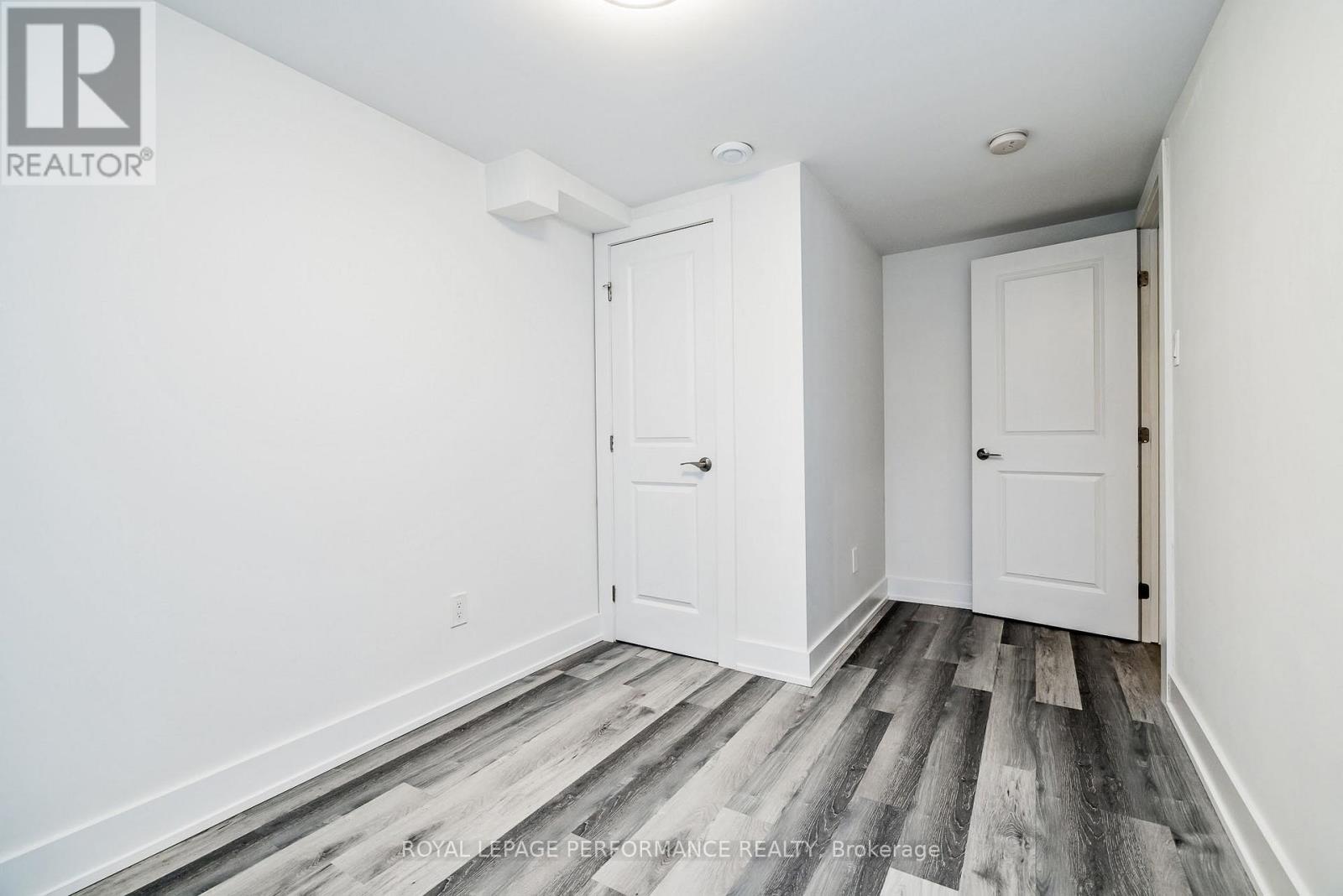 B - 36 Largo Crescent, Ottawa, Ontario  K2G 3C7 - Photo 17 - X12776310