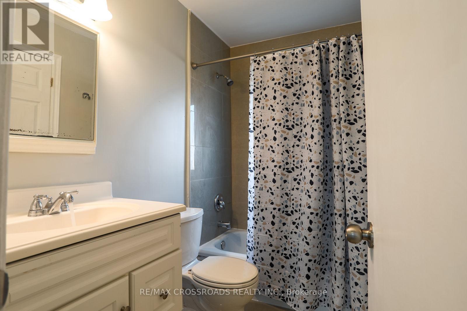 17 Strode Drive, Toronto, Ontario  M1J 1L8 - Photo 7 - E12712094