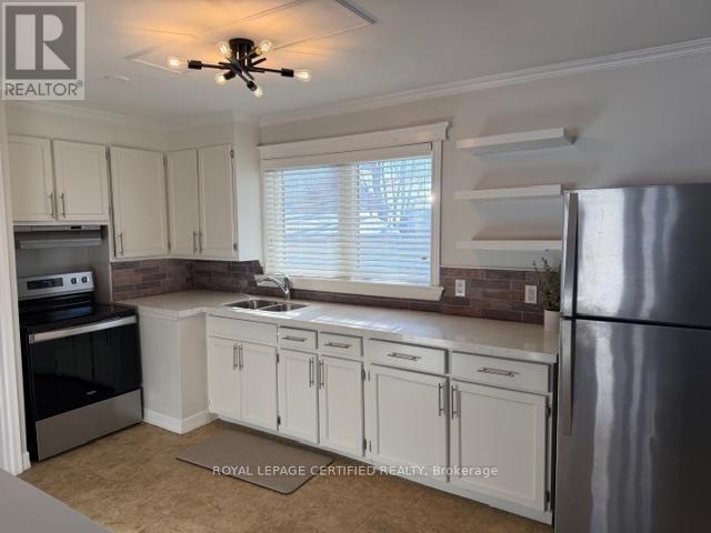 15 Glendale Avenue, Brampton, Ontario  L6X 1X2 - Photo 7 - W12774974