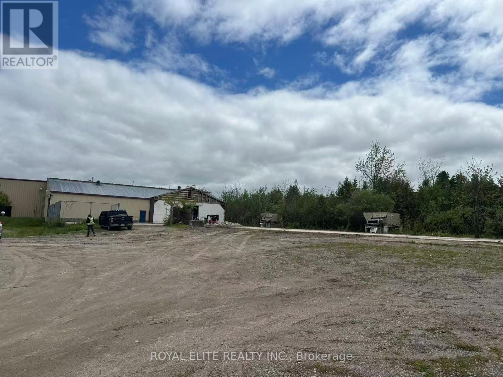 80 Davidson Street, Brock, Ontario L0E 1E0 - Photo 2 - N12658808