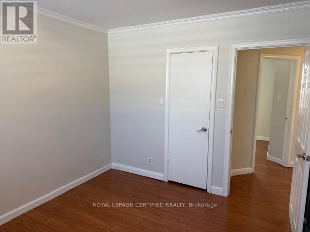 15 Glendale Avenue, Brampton, Ontario  L6X 1X2 - Photo 16 - W12774974