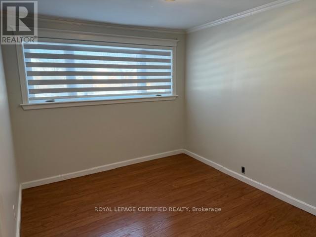 15 Glendale Avenue, Brampton, Ontario  L6X 1X2 - Photo 17 - W12774974